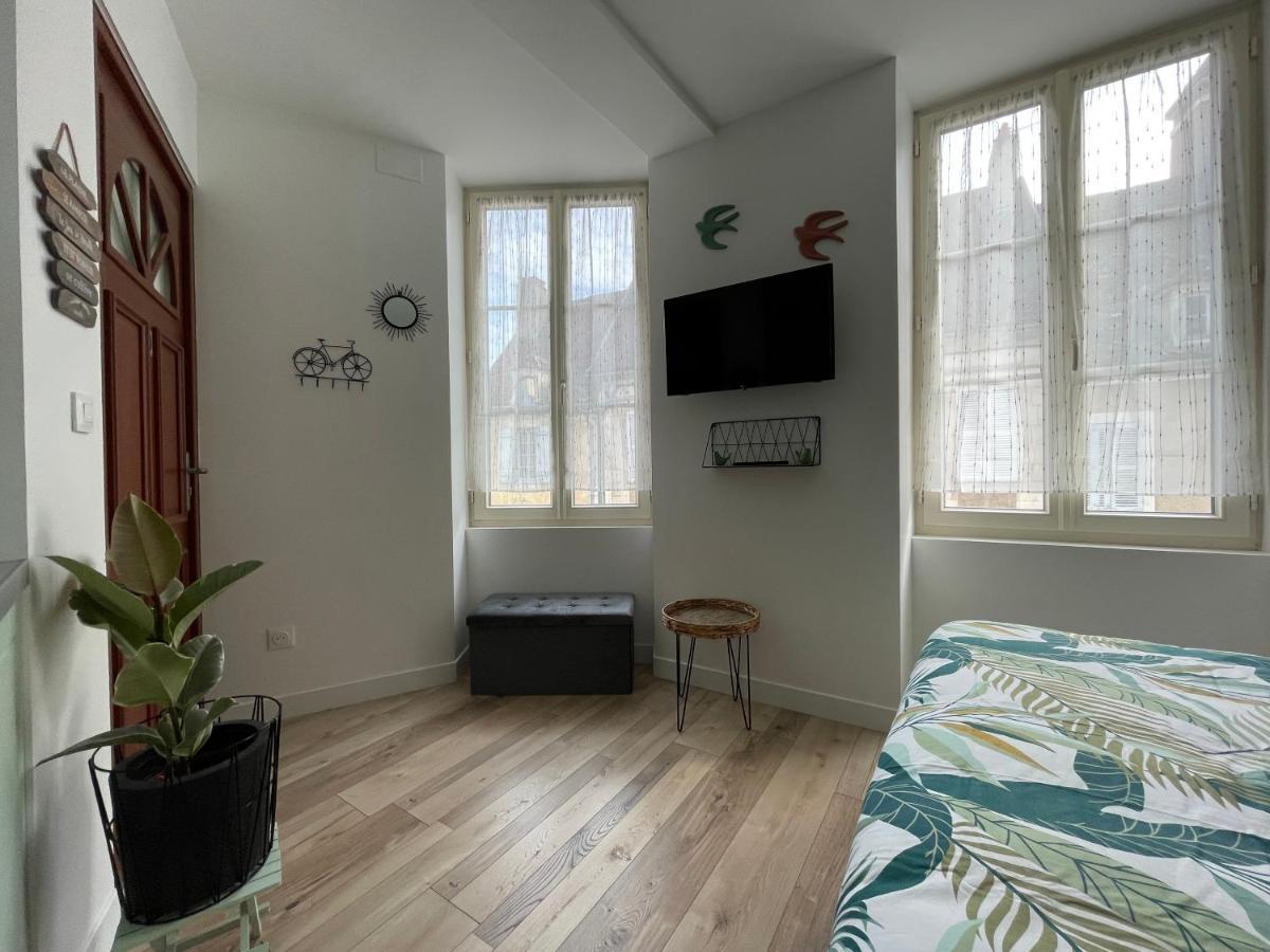 Studio De La Poterie Vermenton Экстерьер фото