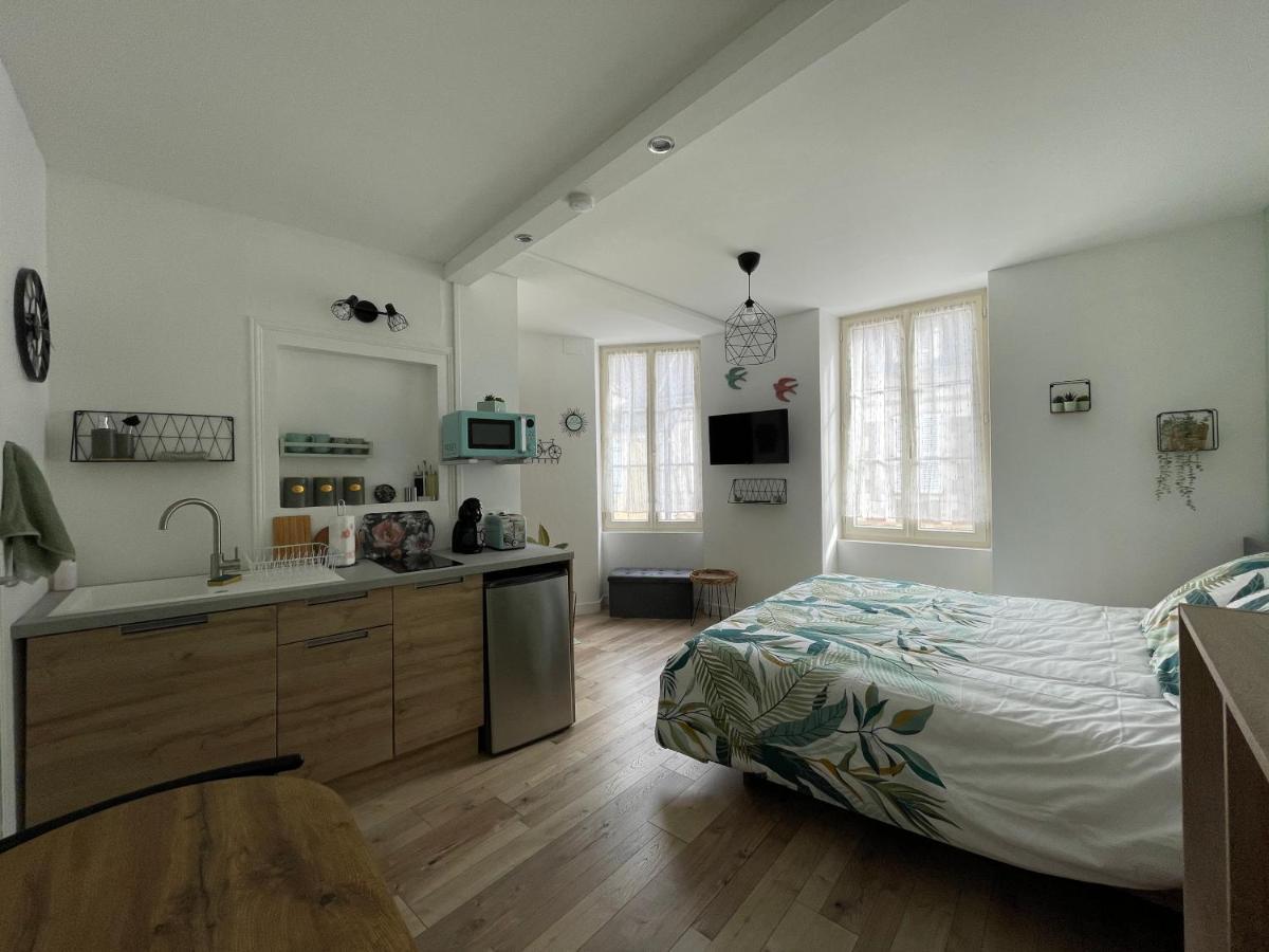 Studio De La Poterie Vermenton Экстерьер фото